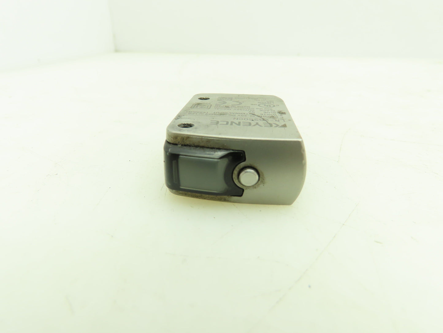 Keyence LR-ZB250CN Photoelectric Proximity Laser Sensor M8 Connector