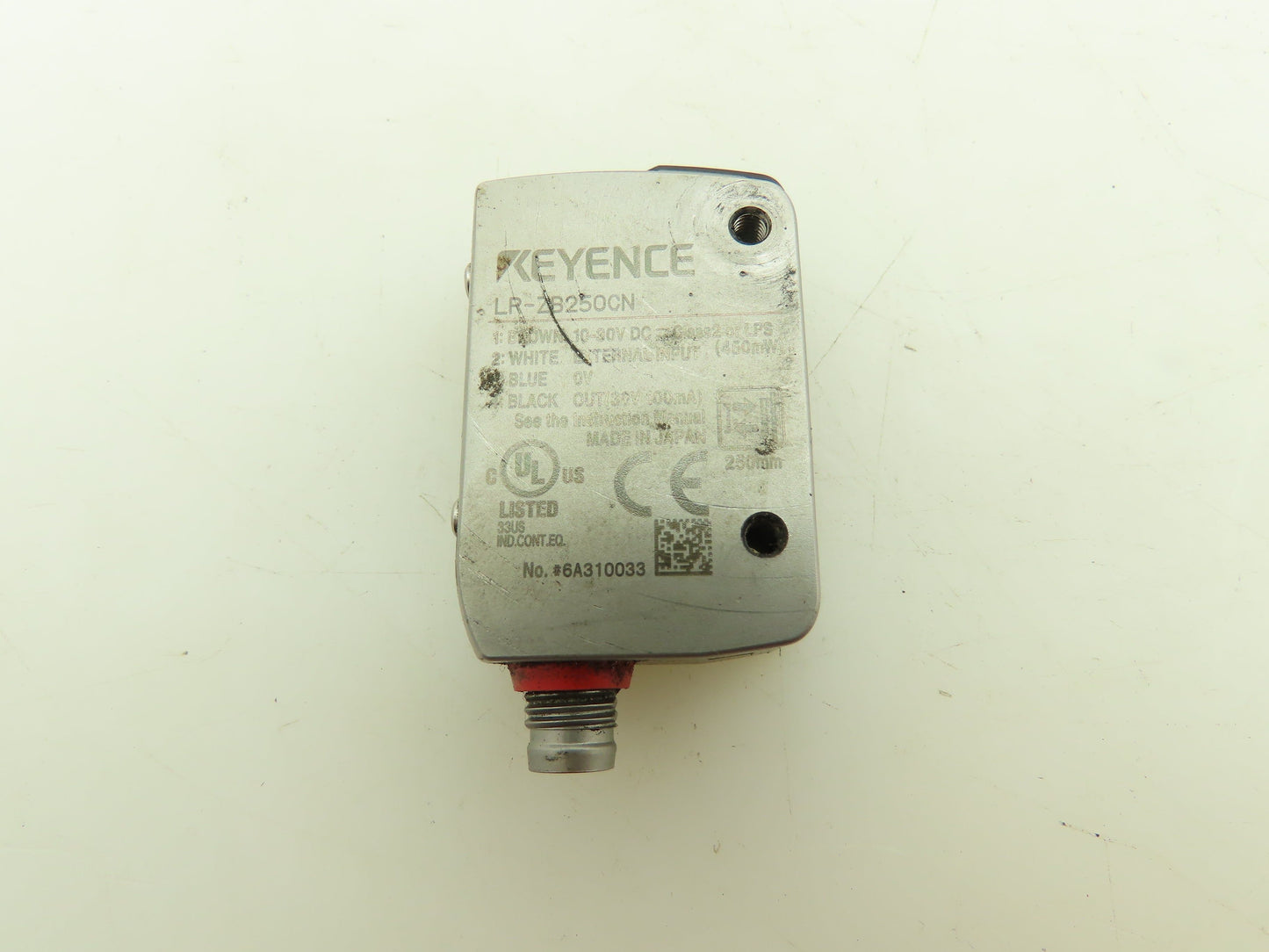 Keyence LR-ZB250CN Photoelectric Proximity Laser Sensor M8 Connector