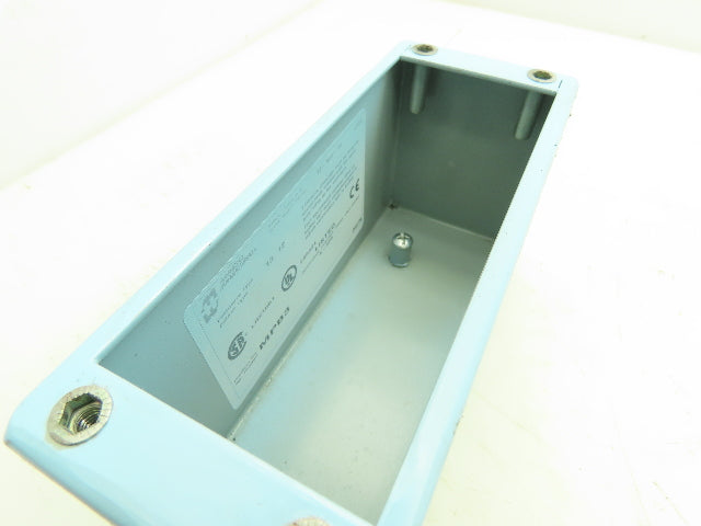 Hammond MPB3 Pushbutton 3 Hole Enclosure NEMA 13 7"H 3"W 4"D
