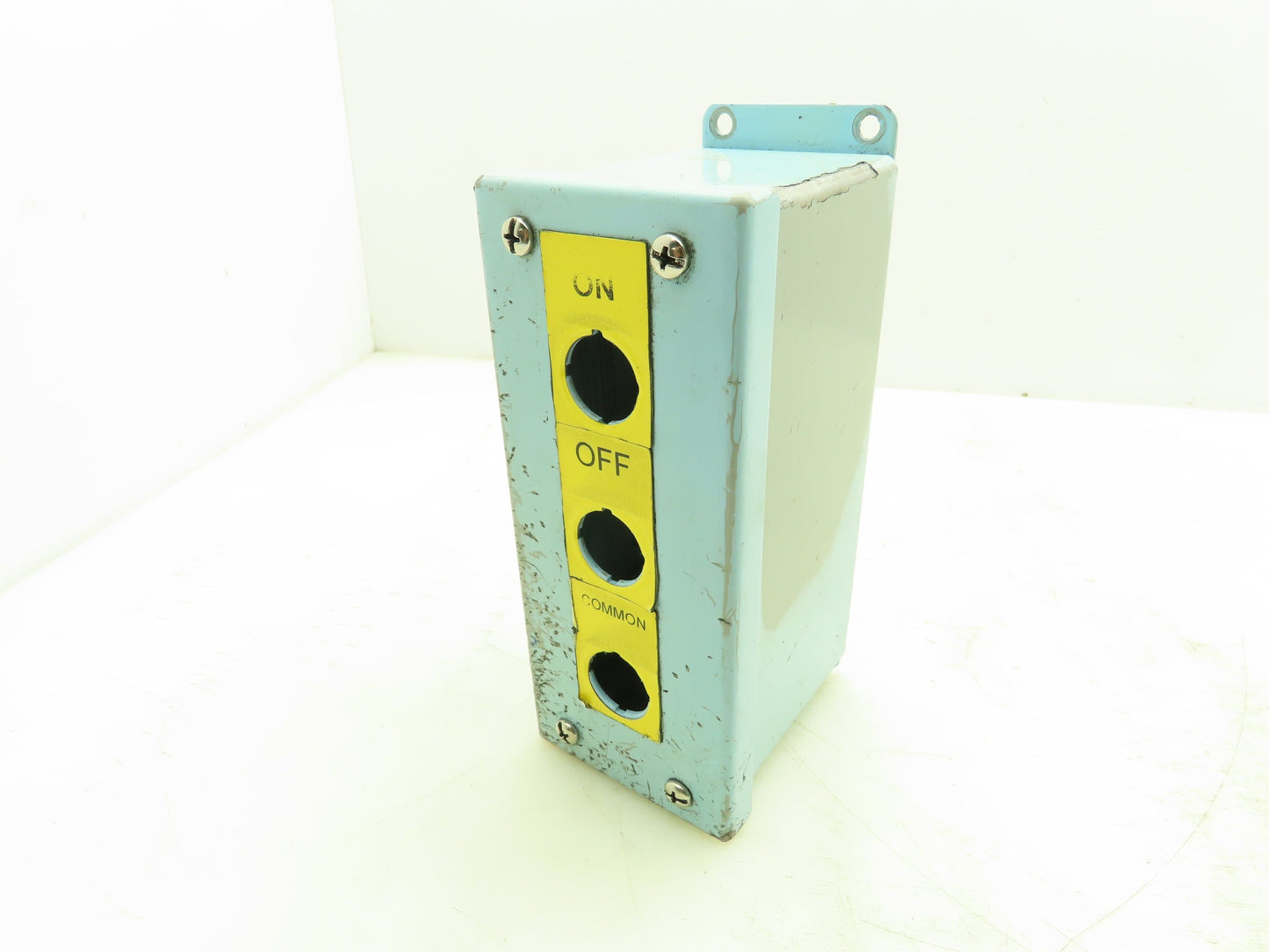 Hammond MPB3 Pushbutton 3 Hole Enclosure NEMA 13 7"H 3"W 4"D