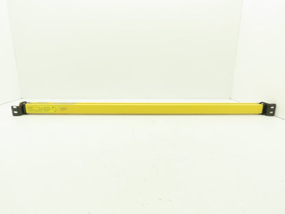 Banner SLSR30-900P8 EZ-SCREEN LP Safety Light Curtain Receiver 24VDC IP65