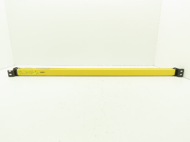 Banner SLSR30-900P8 EZ-SCREEN LP Safety Light Curtain Receiver 24VDC IP65