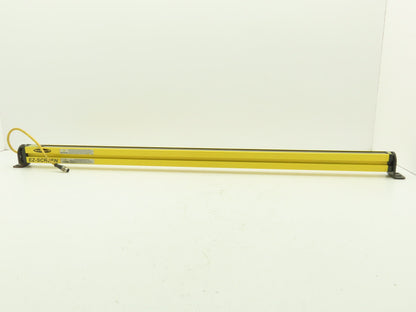 Banner SLSR30-900P8 EZ-SCREEN LP Safety Light Curtain Receiver 24VDC IP65