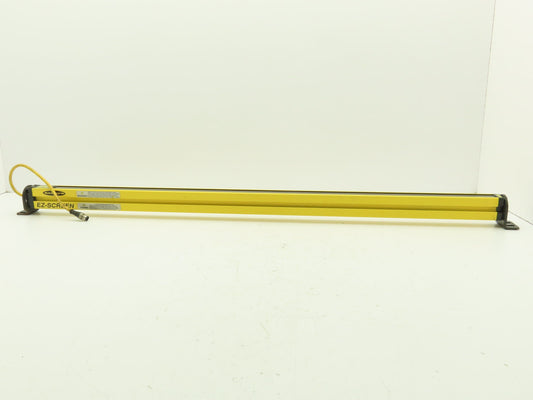 Banner SLSR30-900P8 EZ-SCREEN LP Safety Light Curtain Receiver 24VDC IP65