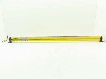 Banner SLSE30-900P8 EZ-SCREEN LP Safety Light Curtain Emitter 24VDC IP65