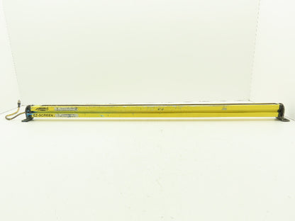 Banner SLSE30-900P8 EZ-SCREEN LP Safety Light Curtain Emitter 24VDC IP65