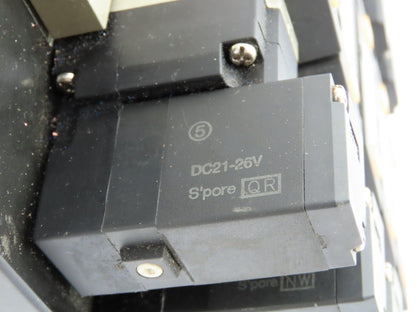 SMC NVV5FS301T-101 NVFS33005FZ Manifold Multi Port Has 5 Solenoid Valves
