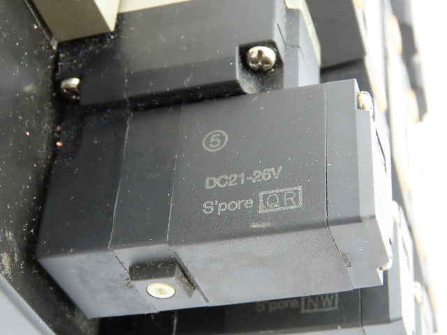 SMC NVV5FS301T-101 NVFS33005FZ Manifold Multi Port Has 5 Solenoid Valves