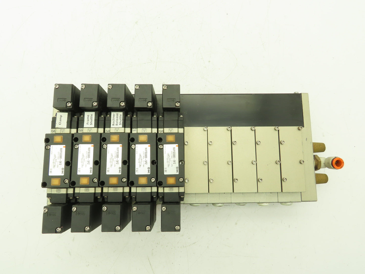 SMC NVV5FS301T-101 NVFS33005FZ Manifold Multi Port Has 5 Solenoid Valves