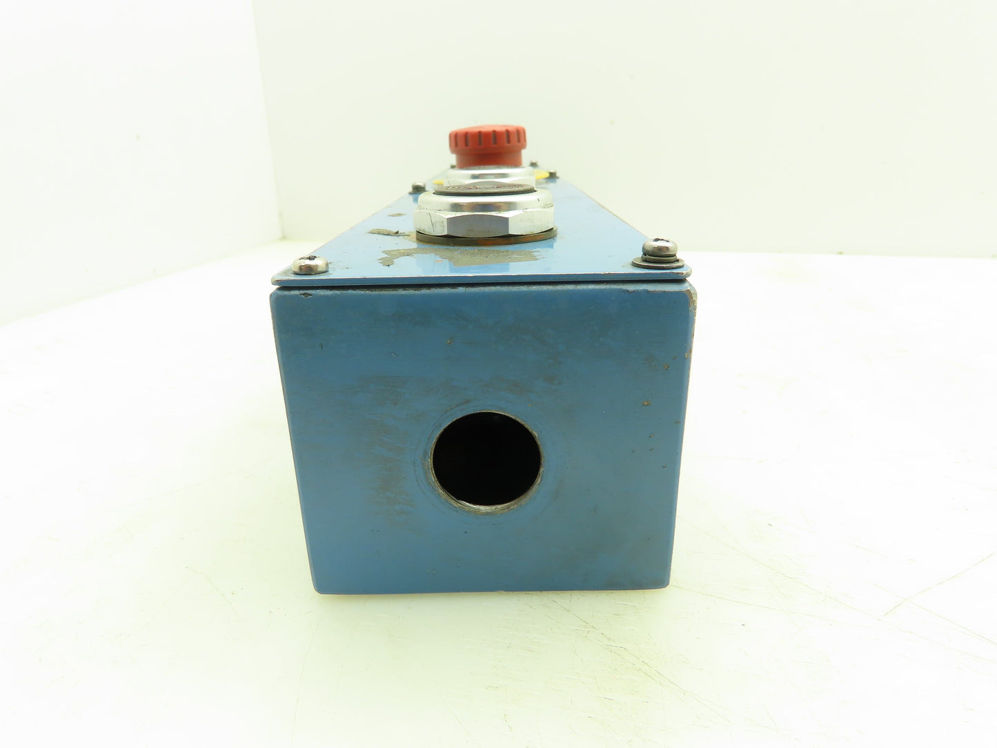 5 Pushbutton Control Station 17.5" H 3" W 3" With E-Stop And Green Indicator