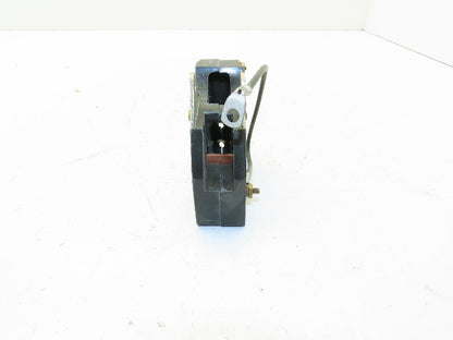 Square D 51016-221-50 Hubbell Line Arc Single Pole Contactor Arc Shield Chute