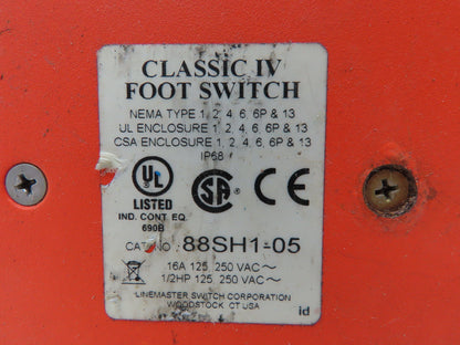 Linemaster 88SH1-05 Classic IV Foot Pedal Switch Guarded 120-250V AC 16A 1/2HP
