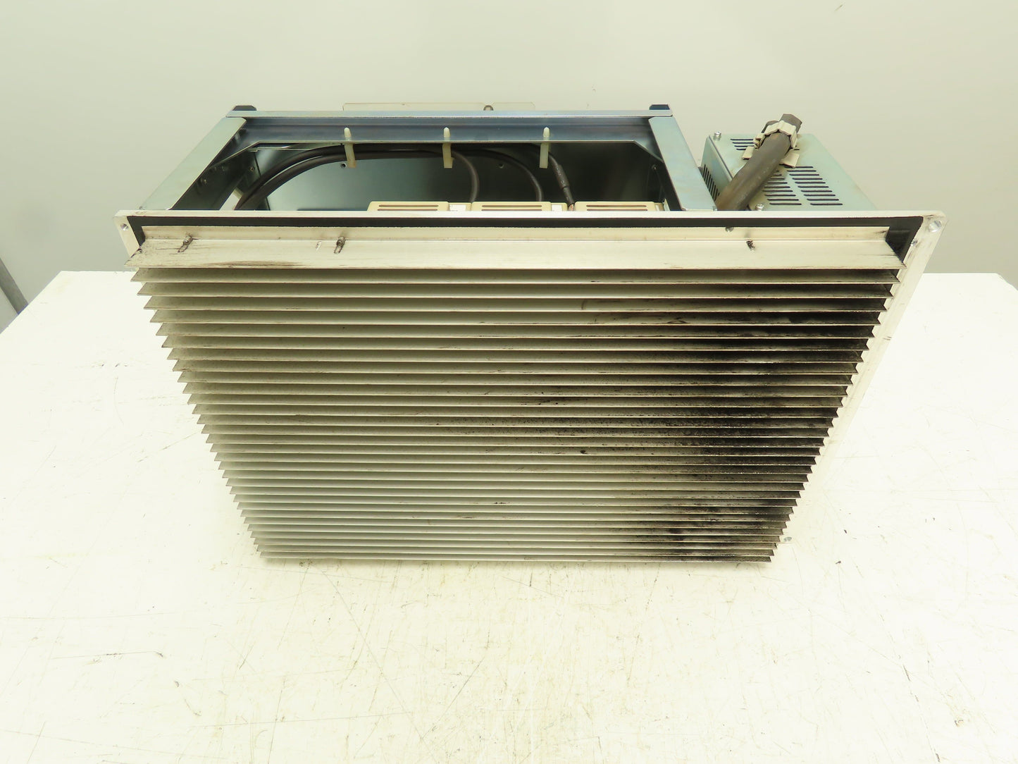 Yaskawa SRDA-MH6 Servo Pack JZRCR-YSV02-11 Servo Driver Controller