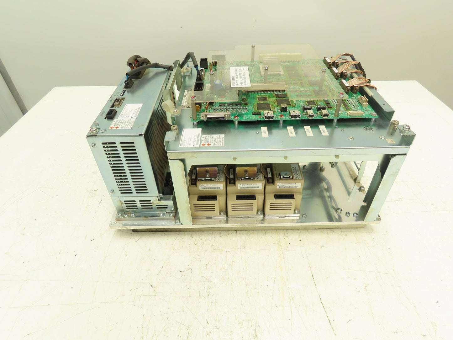 Yaskawa SRDA-MH6 Servo Pack JZRCR-YSV02-11 Servo Driver Controller