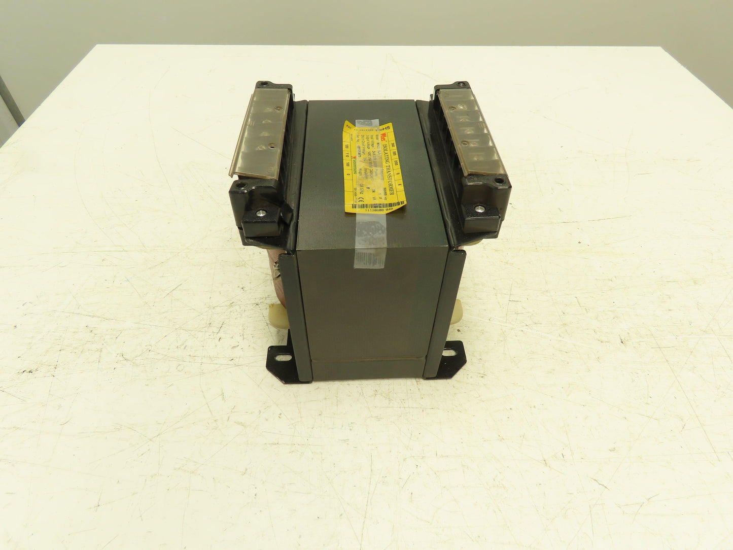 Wyes Woonyoung WY21-2KA Isolating Control Transformer 2kva 240V In 120V Out 1Ph