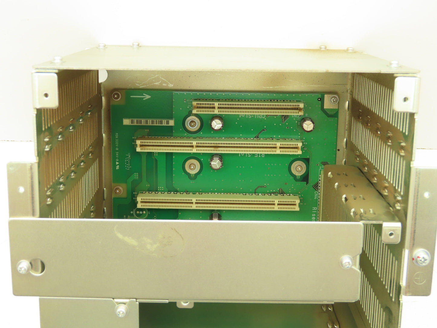 Yaskawa JZNC-YRK51-1E Robot Servo Slot Rack Chassis