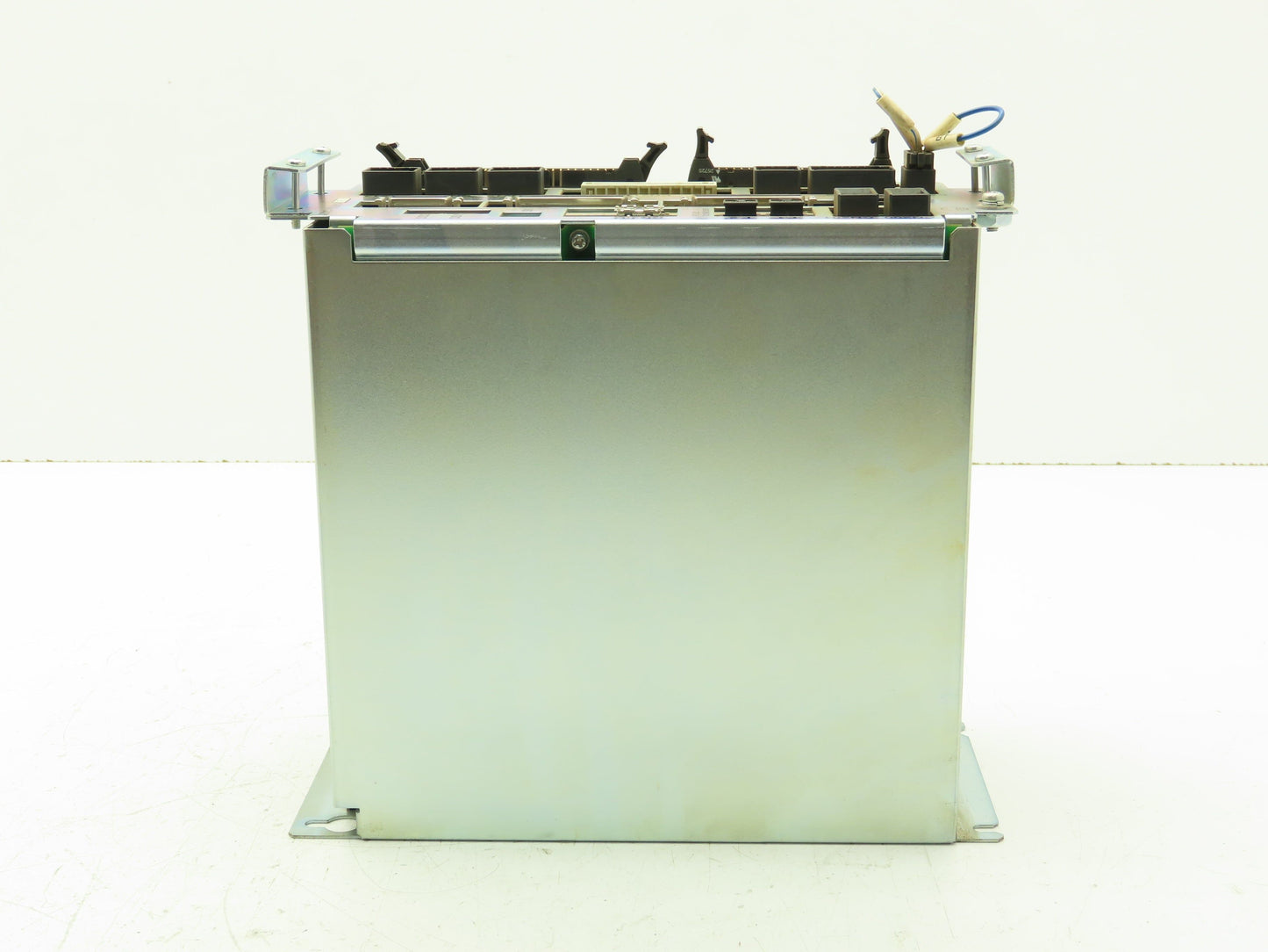 Yaskawa JZNC-YSU01-1E Robot Servo Drive Module