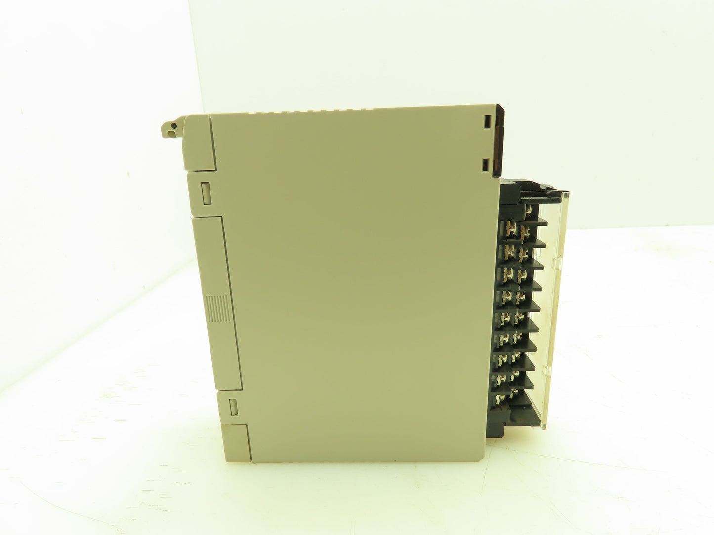 Omron C200H-OD212 PLC Output Unit Lot of 6