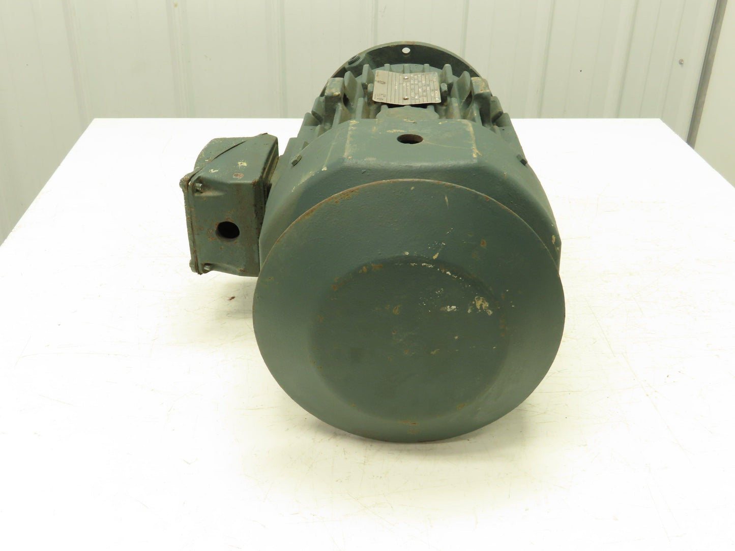 GE 5K213SAC5724 Severe Duty AC Motor 7.5Hp 9A 3530 RPM 460V 3PH TEFC L213