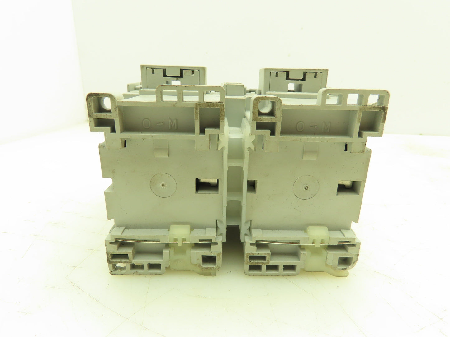 Allen Bradley 104-C12B22 Reversing Motor Starter Contactor 3 Pole 600V 480V Coil