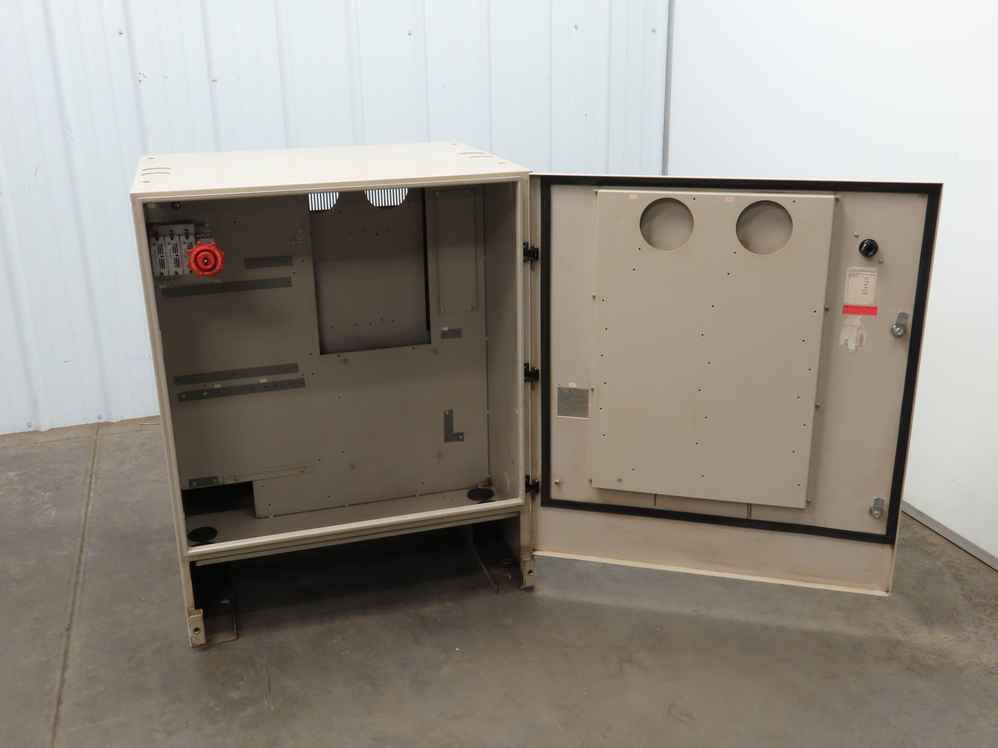 Yaskawa Motoman Electrical Enclosure 900x800x600mm Freestanding Cabinet