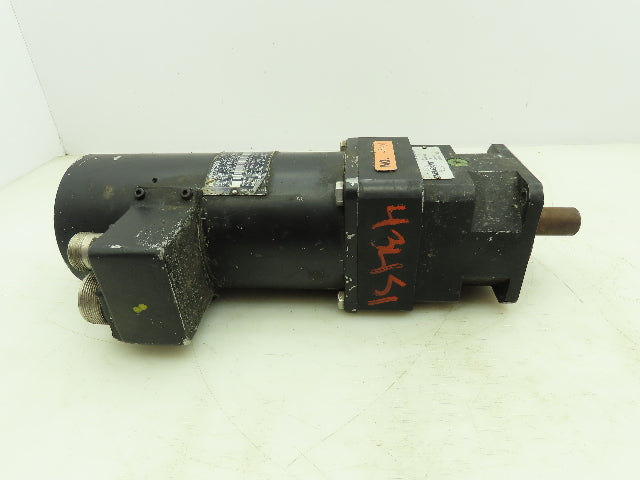 Indramat MAC063D-0-JS-2-C/095-B-0/S001 Servo Motor Gearmotor 10:1 Gearhead