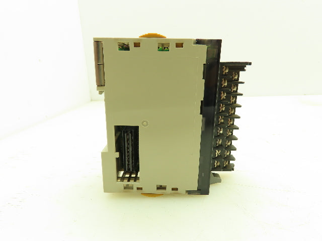 Omron CJ1W-OC211 Output Module Unit 2Amp 250VAC 24VDC