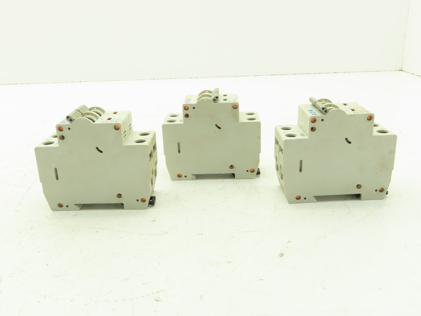 Eaton WMZS2C03 Circuit Breaker C3 3A 10kA 277/480VAC 2Ph Lot Of 3