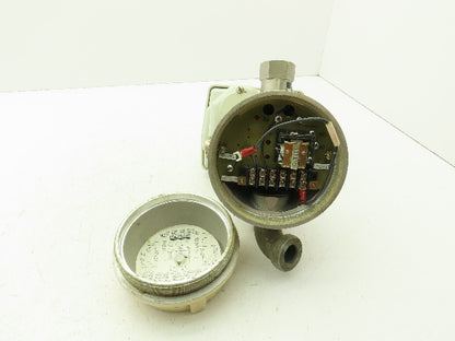 US Filter 5500G Flow Switch 120V 10A Nitrogen Gauge Cu Ft/Min