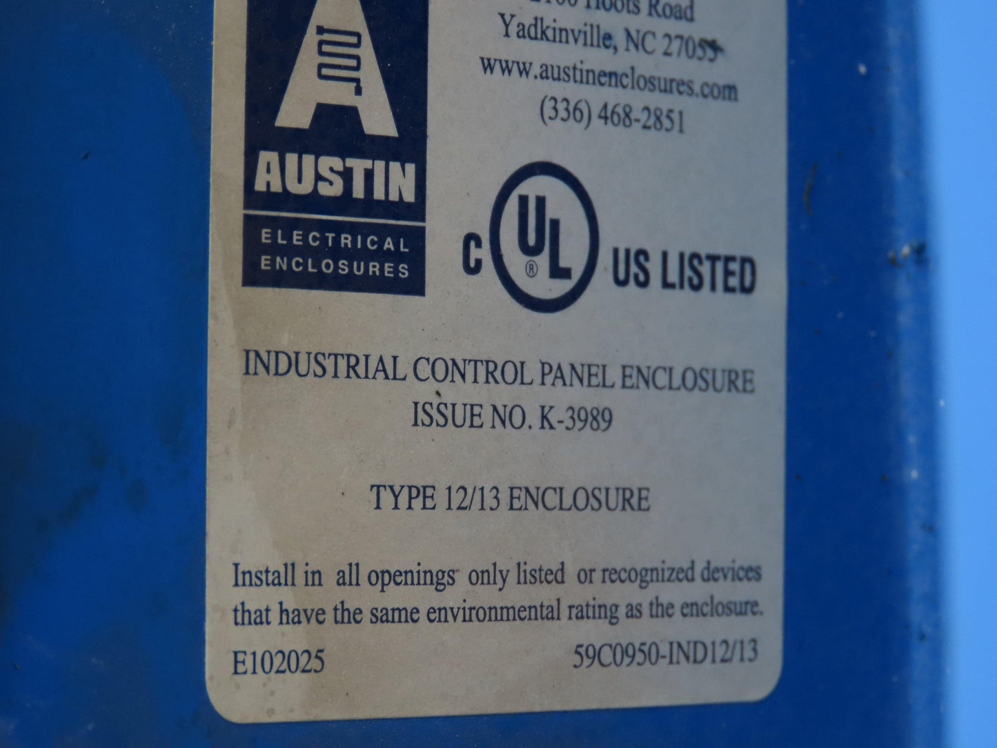 Austin K-3989 Pushbutton Control Station 12"H 4"W 4"D Enclosure 8 Holes