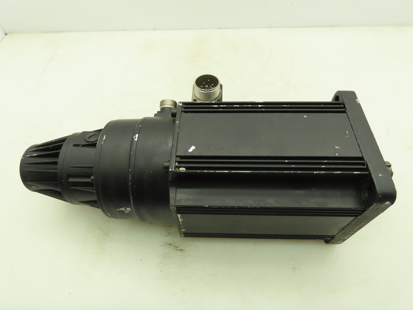 Rexroth Indramat MAC093A-0-PS-4-C/130-A-0/WI518LV/S001 Permanent Magnet Motor