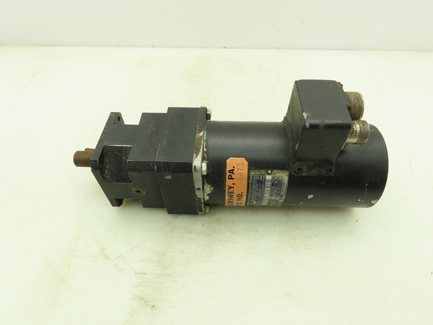Indramat MAC063D-0-JS-2-C/095-B-0/S001 Permanent Magnet Motor Servo 10:1 Gearbox