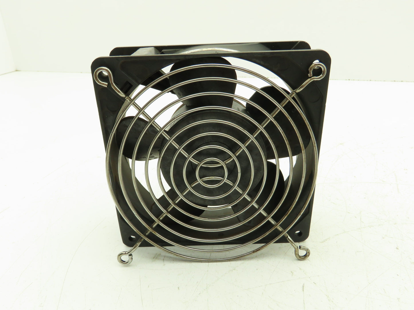 NMB-MAT 4715MS-22T-B50 Cooling Fan 1-Phase 220V-AC 14/13W Lot Of 4