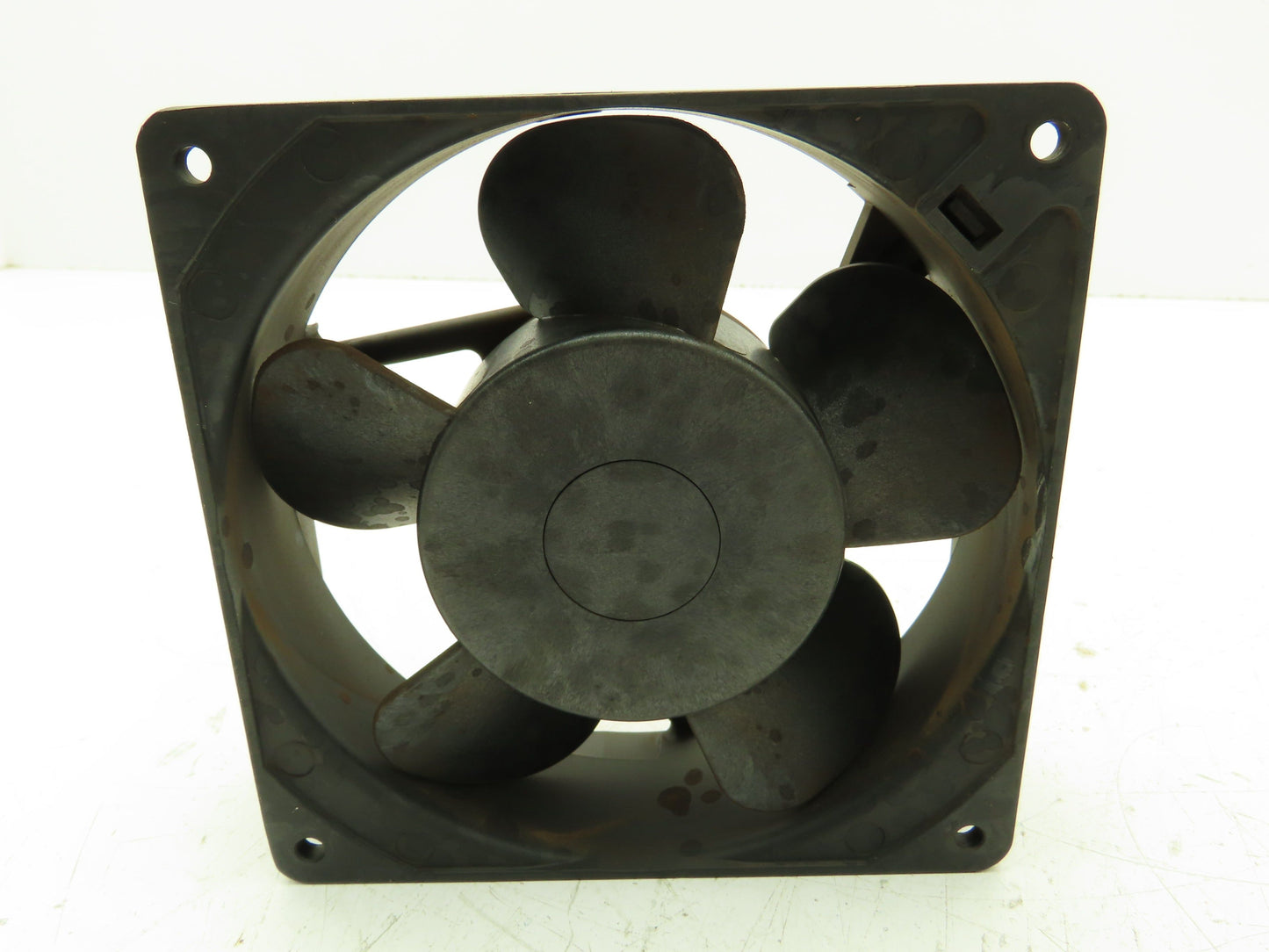 NMB-MAT 4715MS-22T-B50 Cooling Fan 1-Phase 220V-AC 14/13W Lot Of 4