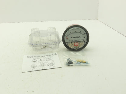Dwyer Magnehelic WO3Z Differential Pressure Gauge Two 1/8" NPT Plugs 0-20" H20