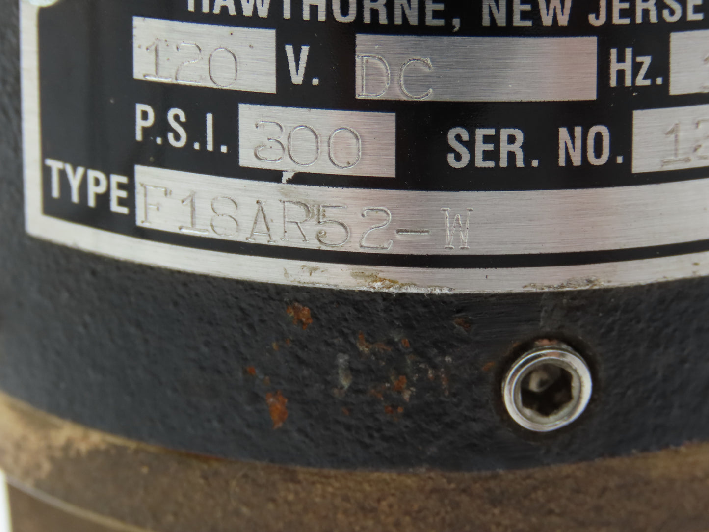 Magnatrol Valve Corp F18AR52-W Solenoid Valve 3/4" Two Way 120V DC 18W 300PSI