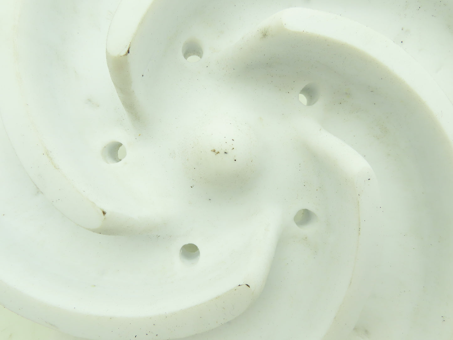 Flowserve DY44037A-DSTF Impeller 4X3T-13/130 Pump Impeller 12" PTFE Material