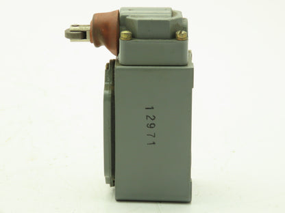 Eaton Cutler Hammer 10316H285 Limit Switch Side Roller 600V AC Max 1 NO 1 NC