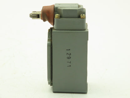 Eaton Cutler Hammer 10316H285 Limit Switch Side Roller 600V AC Max 1 NO 1 NC