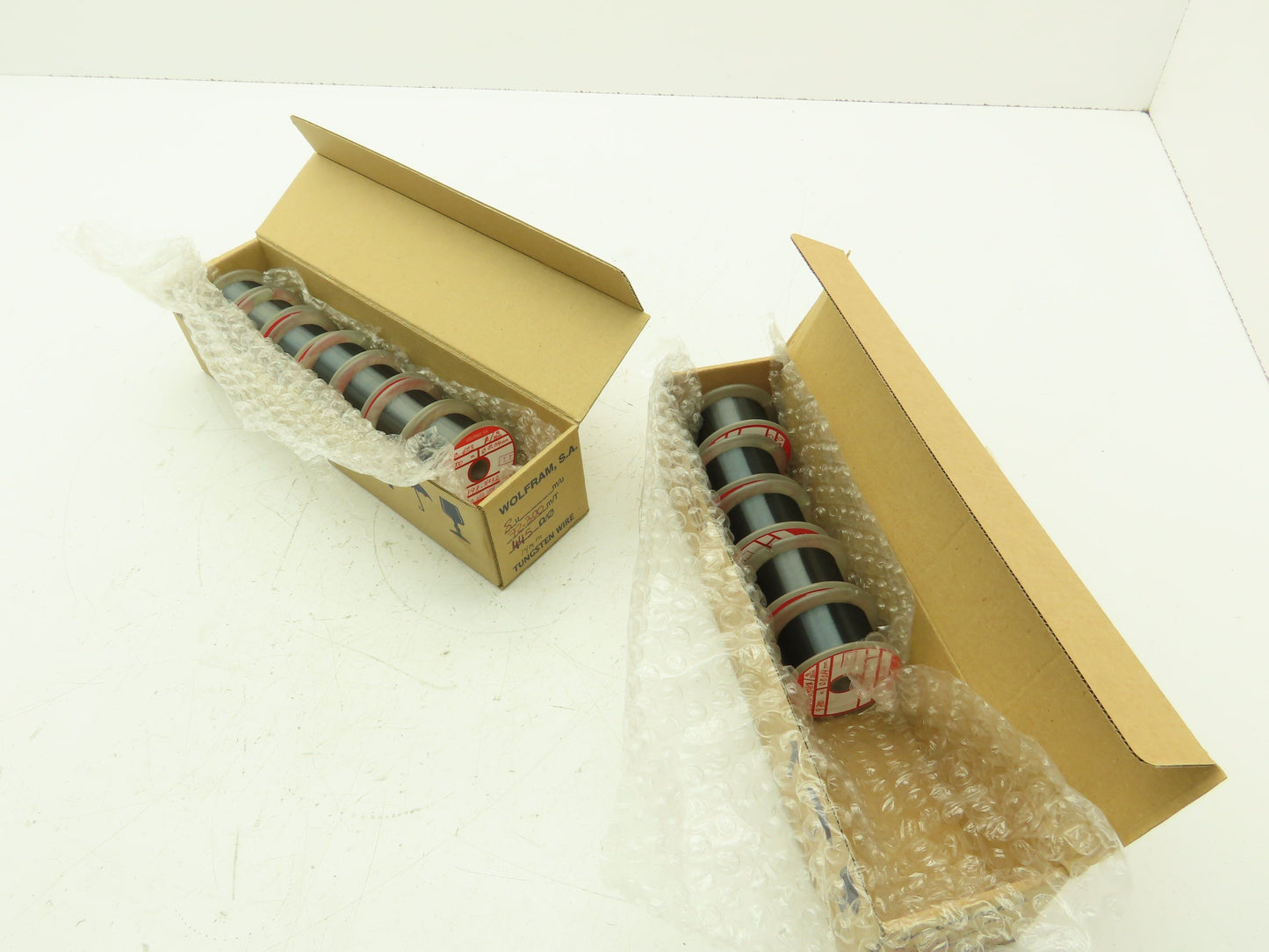 Wolfram Tungsten Filament Wire 0.014mm 0.58-0.607 ohms 86 Meters Lot of 12