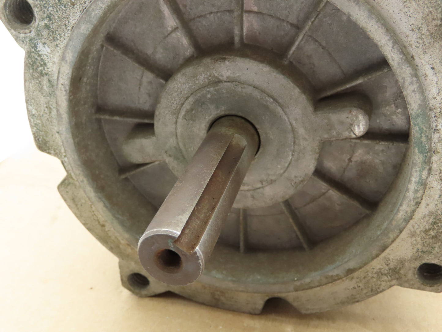 Reliance T56H1041NPL DC Electric Motor 1/2HP 1725RPM 180V 2.5A EC56C Frame