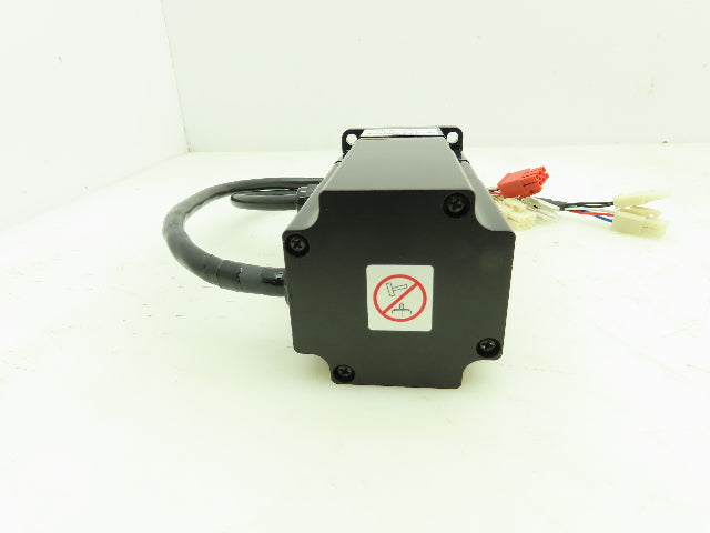 Yaskawa SGMP-01AWYR12 Motoman AC Servo Brake Motor 200V 100W 3000 RPM