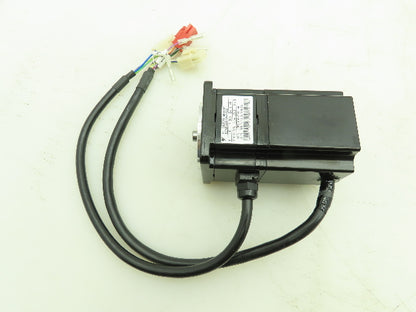 Yaskawa SGMP-01AWYR22 Motoman AC Servo Motor 200V 100W 3000 RPM SK6