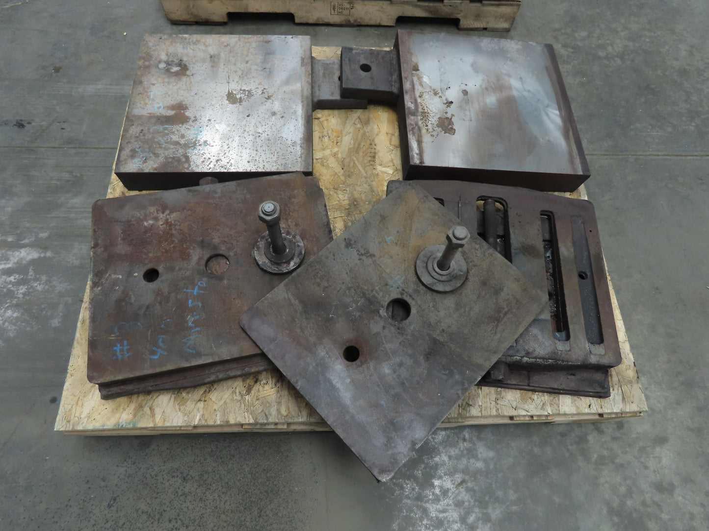 Heavy Duty Steel 18" Square Machine Leveling Mounting Blocks & Shims Set of 4