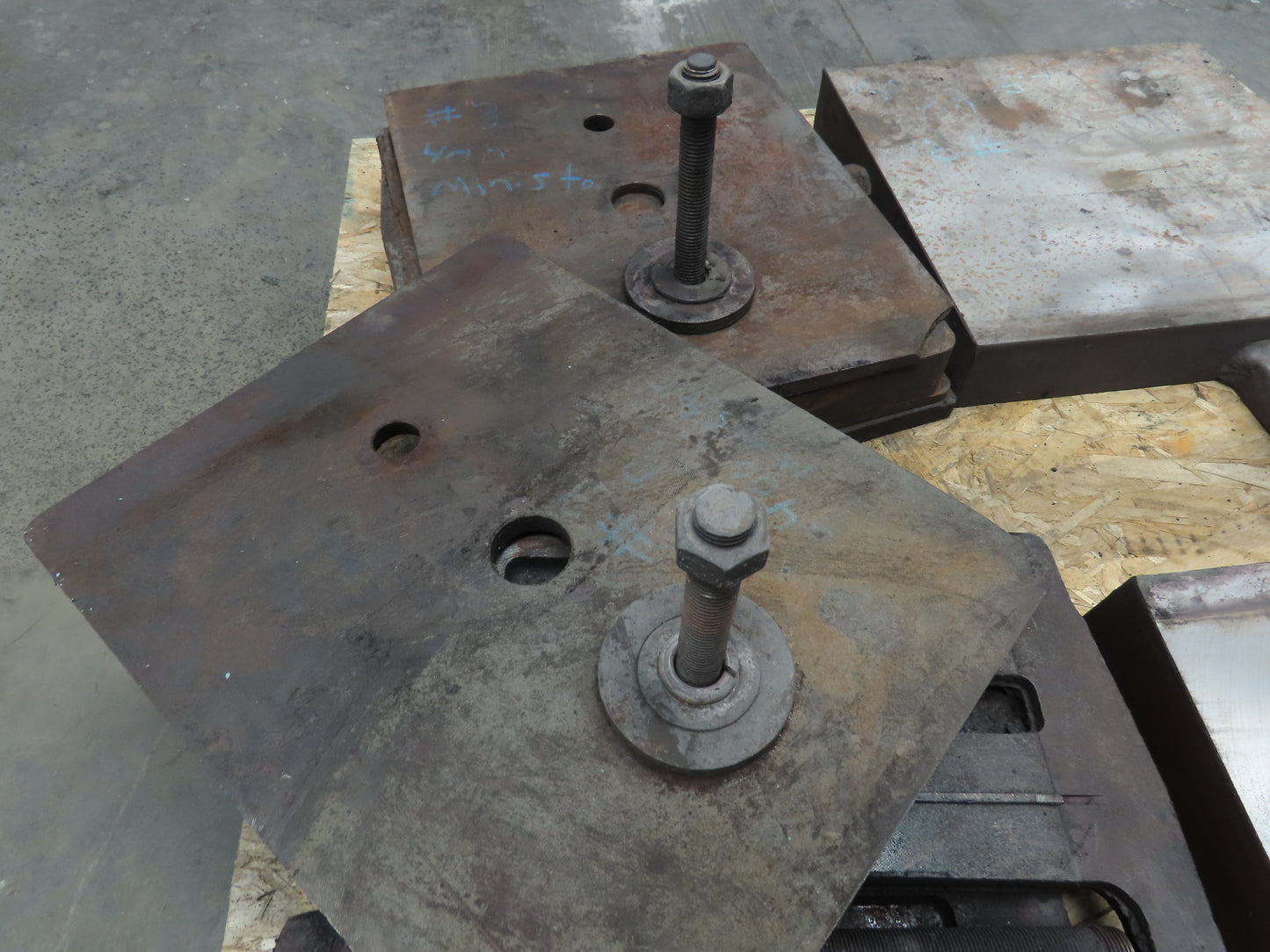 Heavy Duty Steel 18" Square Machine Leveling Mounting Blocks & Shims Set of 4