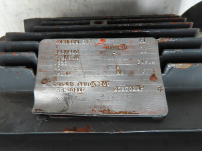 GE Tri-Clad Squirrel Cage Crane Duty AC Motor 1Hp 1655 RPM 240/480V 3PH 182TD