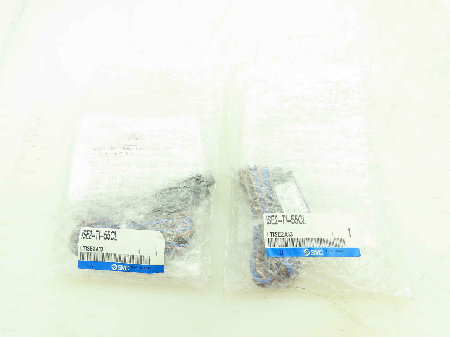 SMC ISE2-T1-55CL Pressure Switch Sensor Lot of 2