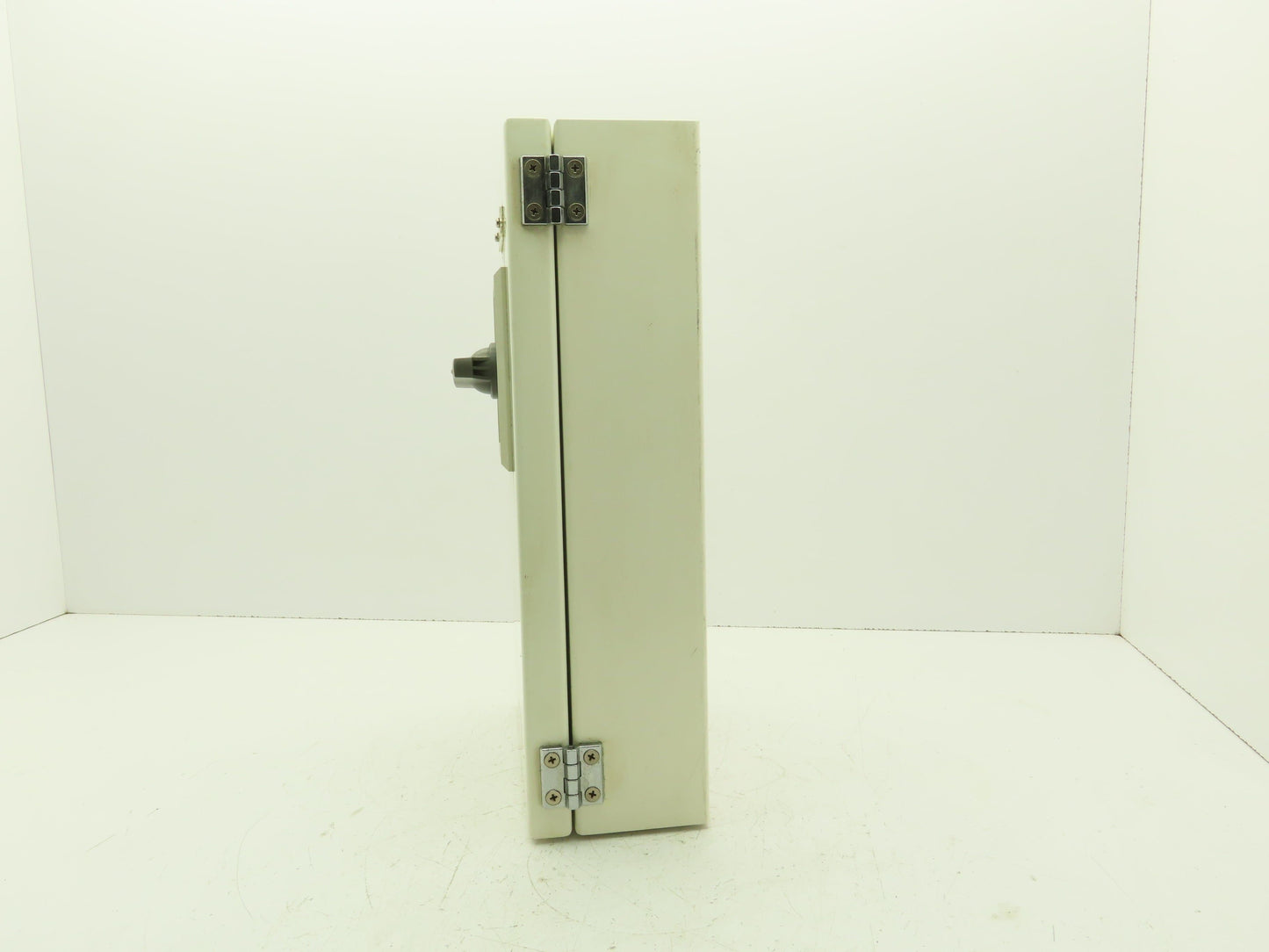 Metasol EBS103C LSIS Circuit Breaker 75A 3 Pole 125AF 480V 18x10x5" Enclosure