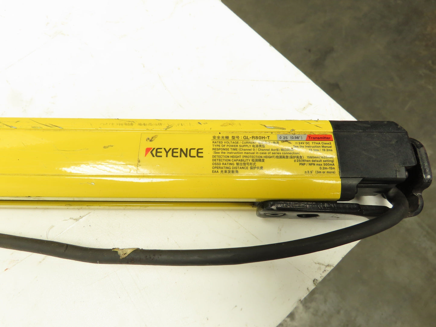 Keyence GL-R80H-T Safety Light Curtain Transmitter 25mm x 1580mm 24VDC 63"L