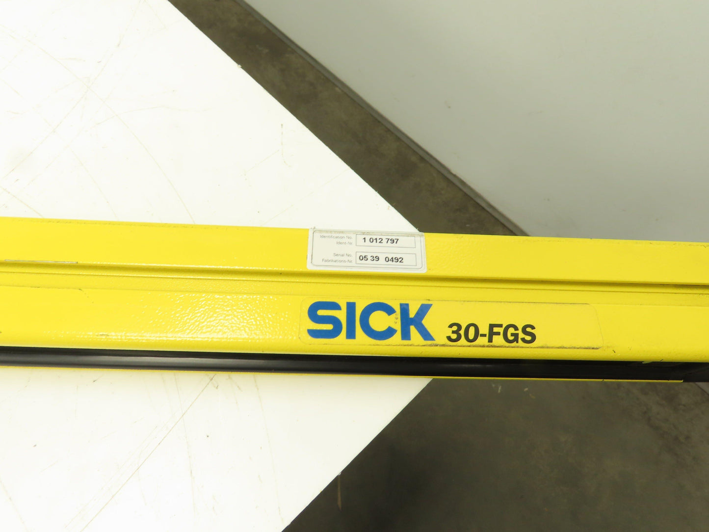 Sick FGSS 1800-211 Safety Light Curtain Sender Emitter 1800mm x 18M 24V